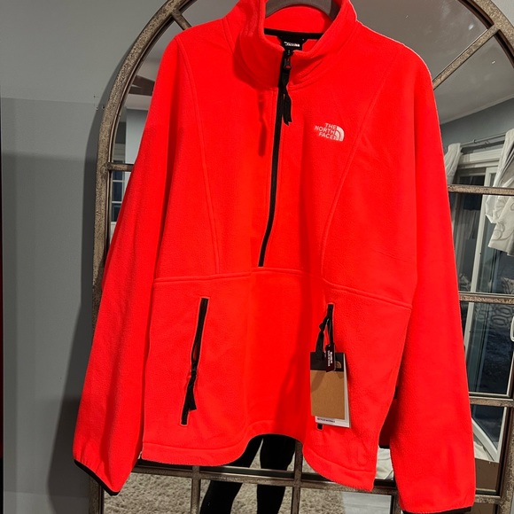 North face Attitude 1/4 zip fleece top - Picture 7 of 11